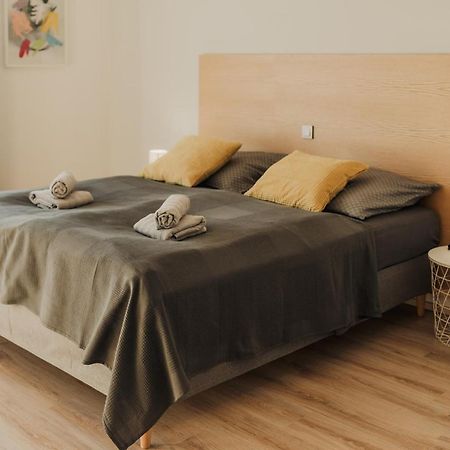 New Equipped Apartment In The City Center Plzeň Eksteriør billede