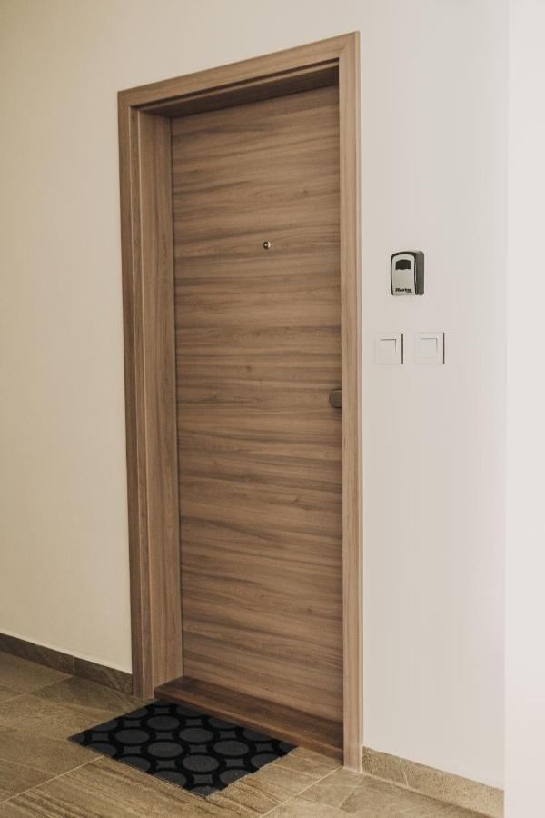 New Equipped Apartment In The City Center Plzeň Eksteriør billede